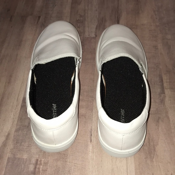 White slip on sneakers - Picture 4 of 4